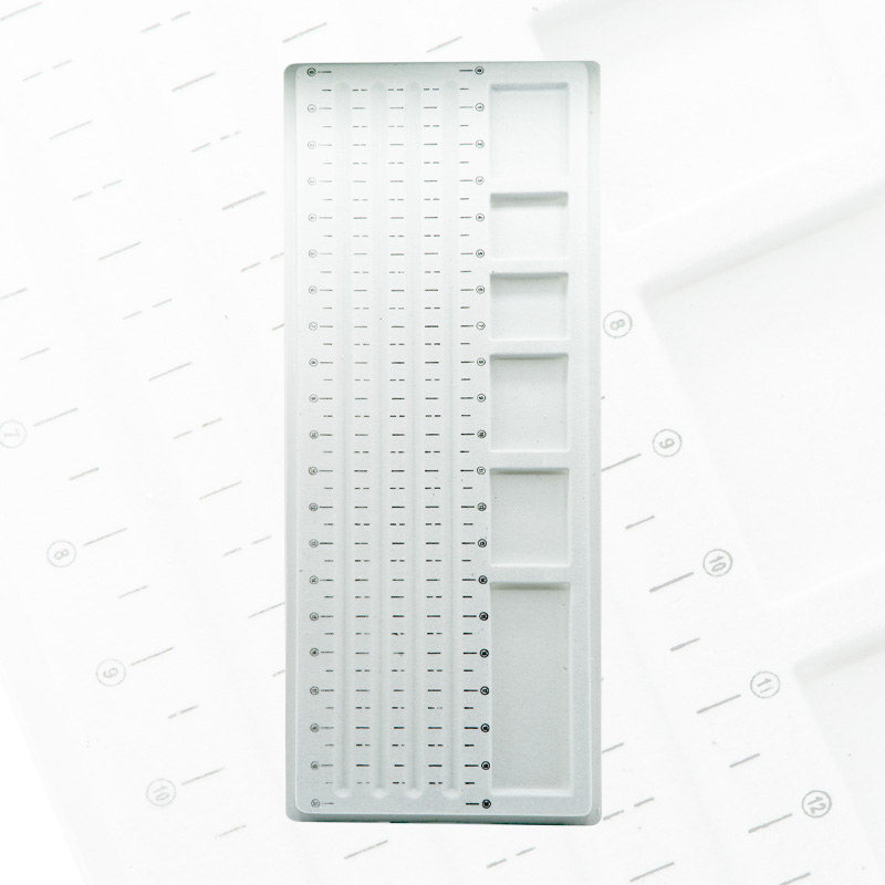 Various Pearl buttons: Bead bord velour