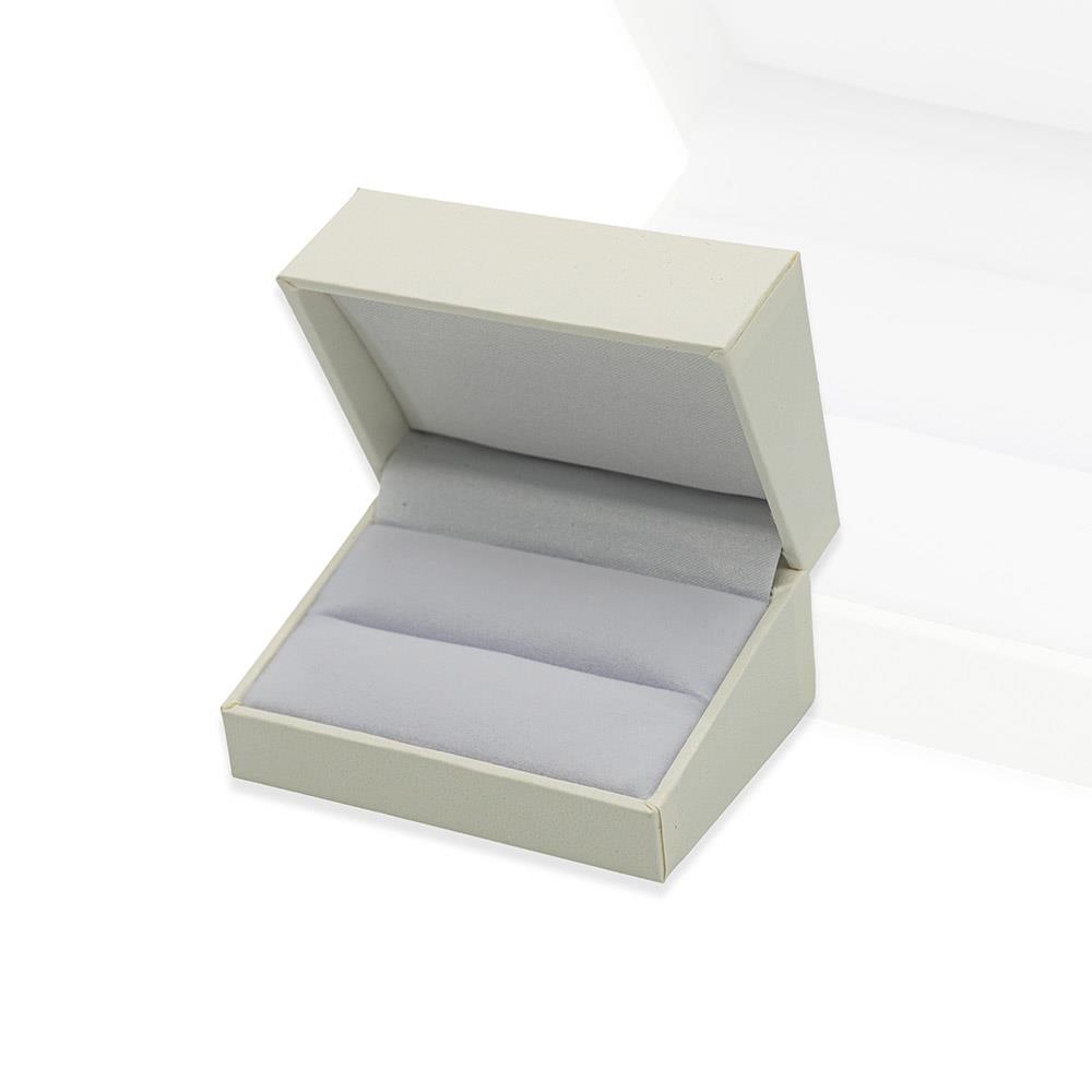 Various Packaging: Box for weddingring - White